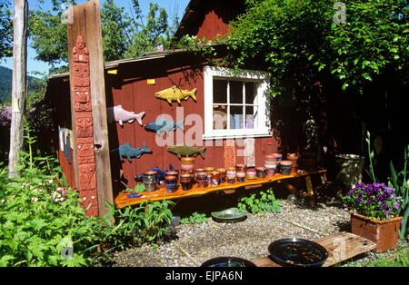 Crow Valley Keramik ist ein beliebter shopping Stopp für Besucher nach Orcas Island, San Juan Islands, Washington, USA. Stockfoto