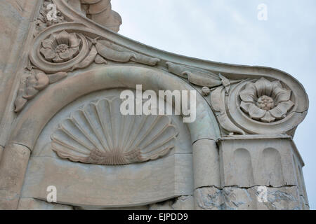 Aus Marmor Top Fragment der Basilika di Santa Maria del Fiore in Florenz, Italien. Stockfoto