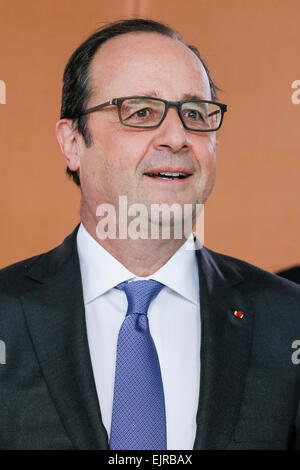 Berlin, Deutschland, 31. März 2015. Vollversammlung der Ministerrat mit dem französischen Staatspräsidenten, Fran Ois Hollande, von Bundeskanzlerin Merkel im Kanzleramt auf 31. März 2015 realisiert in Berlin, Deutschland. / Bild: Fran Ois Hollande, Präsident von Frankreich. Bildnachweis: Reynaldo Chaib Paganelli/Alamy Live-Nachrichten Stockfoto