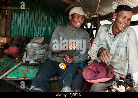 Fischerdorf - Lifestyle - Kep, Kambodscha, Asien. Fischer sind ein Witz. Stockfoto