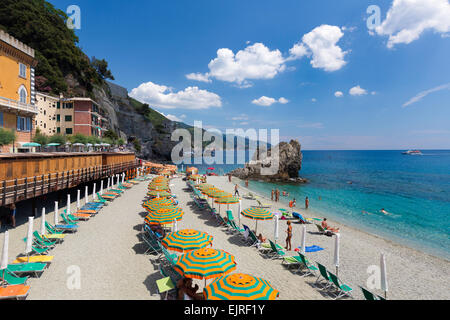 Monterosso al Mare Beach, Cinque Terre, Ligurien, Italien Stockfoto