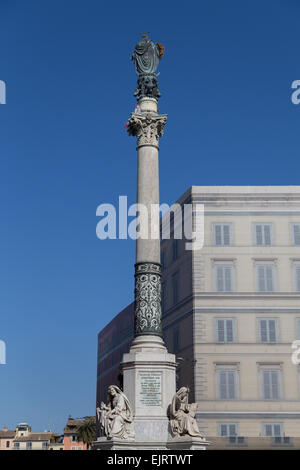 Spalte von der Unbefleckten Empfängnis-Denkmal am Piazza di Spagna. Stockfoto