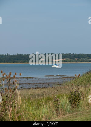 Der schöne Fluss Stour Valley Mündung bei Mistley in Essex, England Stockfoto