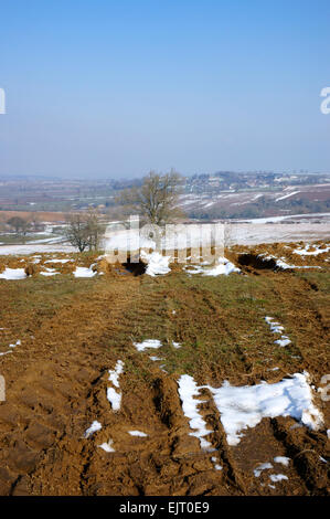 Ein Frühlingstag mit Schnee noch verweilen auf Felder in Oxfordshire Stockfoto