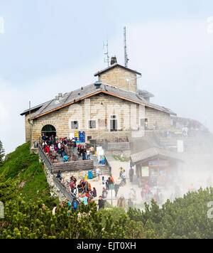 in der Nähe von Berchtesgaden, Bayern, Deutschland.  Das Kehlsteinhaus, auch bekannt als das Kehlsteinhaus.  Das Haus war ein 50. Geburtstag Stockfoto