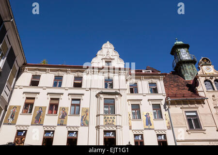 Mosaik auf der Haus-Fassade, Glockenspielplatz, Graz Stockfoto