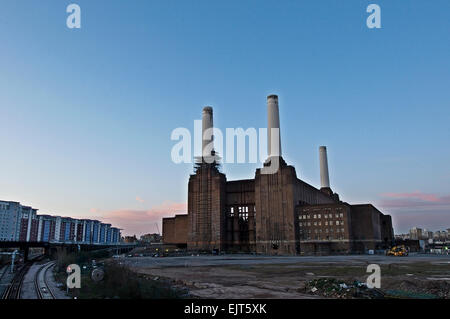 Battersea-Kraftwerk vor dem redevloped Stockfoto