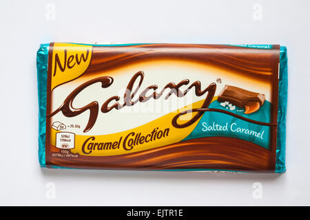 Bar des neuen Galaxy Karamell Sammlung gesalzen Caramel Schokolade Bar isoliert auf weißem Hintergrund Stockfoto