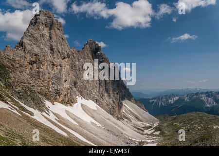 Die italienischen alpinen Verein besessen Tribulaun Hütte Berghütte in der tribulaun Berge im Sud Tirol Teil der Stubaier Alpen Stockfoto