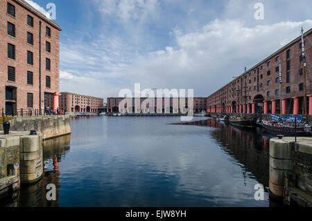 Eingang zum Albert Dock, Liverpool, UK Stockfoto