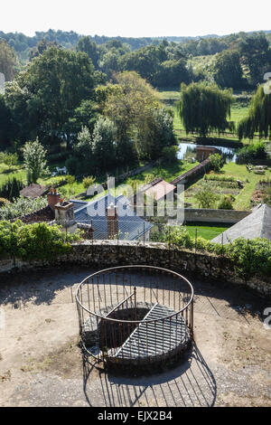 Schloss Montrésor Gebäude und Außenanlagen. Stockfoto