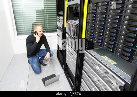 Problem zu lösen es Berater im Rechenzentrum Stockfoto