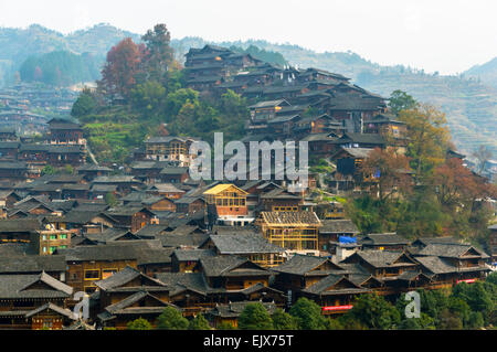 Dies ist das größte Dorf der Miao in Guizhou China Stockfoto