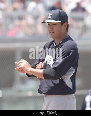 Fort Myers, Florida, USA. 31. März 2015. Masahiro Tanaka (Yankees) MLB: Pitcher Masahiro Tanaka von der New York Yankees in einem Frühling Training Baseball-Spiel gegen die Minnesota Twins CenturyLink Sports Complex in Fort Myers, Florida, Vereinigte Staaten. © AFLO/Alamy Live-Nachrichten Stockfoto