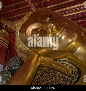 Buddha im Wat Pa Mok Worawihan, Ang Thong, Thailand Stockfoto