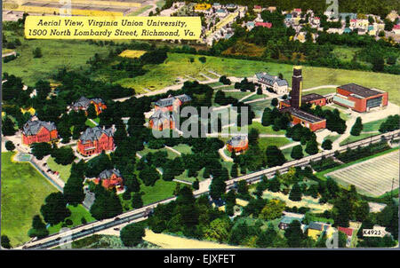 Dieses Luftbild zeigt die Virginia Union University in Richmond, Virginia und bietet einen Blick aus der Vogelperspektive auf den Campus und die Umgebung. Das Bild spiegelt das Wachstum der Universität und die Entwicklung von Richmond im frühen 20. Jahrhundert wider und zeigt die soziale und kulturelle Atmosphäre der damaligen Zeit. Stockfoto