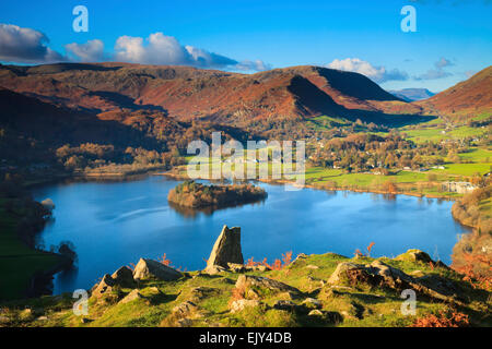 Grassmere im Lake District National Park, eingefangen von Loughrigg fiel. Stockfoto