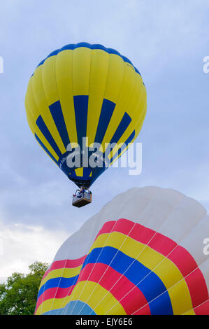 HotAir Ballon hebt ab Stockfoto