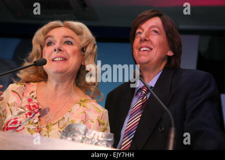 Männer Theaterpreise im Midland Hotel.  Tony und Twizzle. Foto: Chris Bull Stockfoto