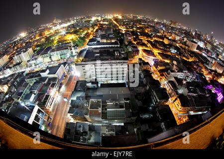 Blick auf die Stadt zur Zeit der Dämmerung Stockfoto