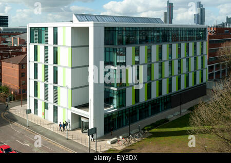 Die James Chadwick Gebäude, School of Chemical Engineering und analytische Chemie, Booth Street East, Manchester, England, UK Stockfoto