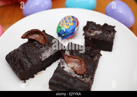 Cadbury Creme Ei Brownies Stockfoto