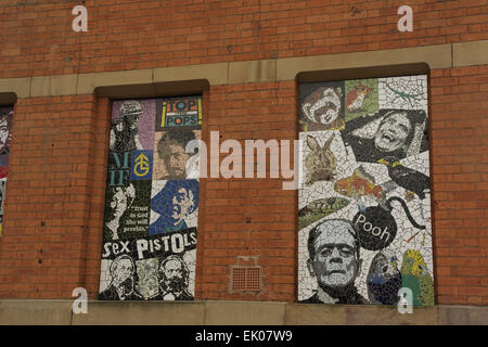 Mark Kennedy Mosaiken, "Haustiere und Horror", "Manchester-Größen", Affleck es Palace, Tib Street, Northern Quarter, Manchester, UK Stockfoto