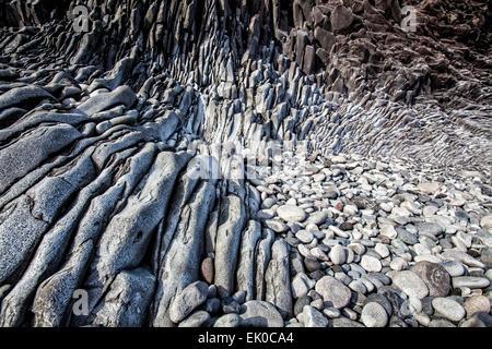 Felsformationen in Hellnar, Island auf der Halbinsel Snaefellsnes. Stockfoto