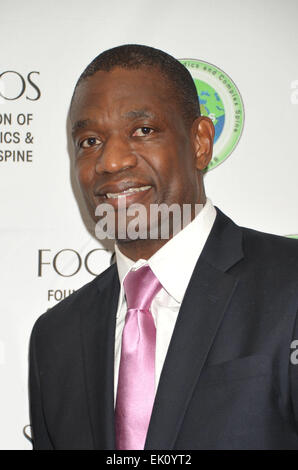 Der 7. Jahrestagung FOCOS Gala statt im Mandarin Oriental NBA-Legende Dikembe Motombo - Ankünfte mit Ehren: Dikembe Mutombo wo: Manhattan, New York, USA bei: 29 Sep 2014 Stockfoto