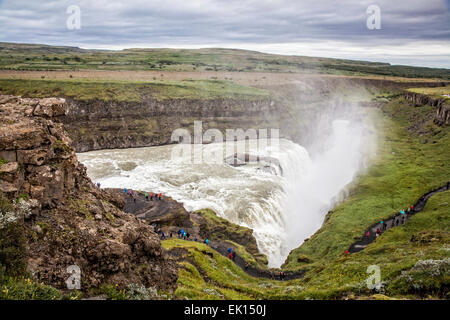 Blick auf Gullfoss Wasserfall in Island. Bestandteil der Golden Circle Stockfoto