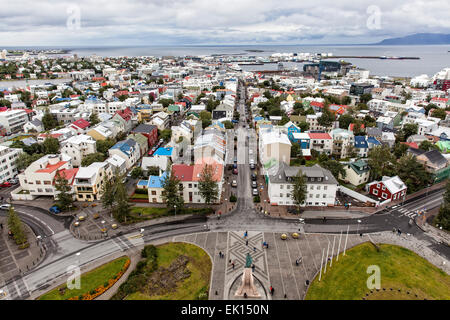 Blick auf Reykjavik, Island von der Spitze der Hallgrimskirkja Kirche Stockfoto