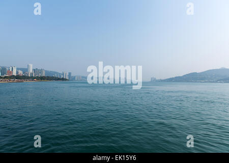 Landschaft des Tamsui-Flusses in Tamsui, New Taipei City, Taiwan. Stockfoto