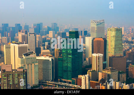 Hochhäuser in der Innenstadt, Tokyo, Japan Stockfoto