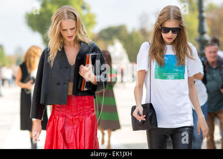 Paris Fashion Woche Frühjahr/Sommer 2015 - Streetstyle mit: Hanne Gaby Odiele, Lexi Boling wo: Paris, Frankreich bei: 30 Sep 2014 Stockfoto