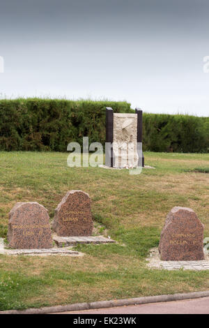 Die Flamme-Denkmal am Sword Beach, Ouistreham, Normandie, Frankreich. Stockfoto