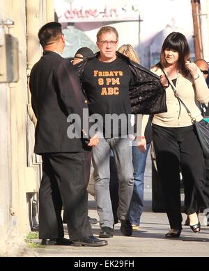 Promis kommen in den ABC Studios für late-Night Talk-Show Jimmy Kimmel mit: Tim Allen Where: Los Angeles, California, Vereinigte Staaten von Amerika als: 1. Oktober 2014 Stockfoto