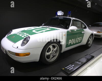 Deutschland Stuttgart Porsche Museum Anzeige, Polizei-Auto Stockfoto