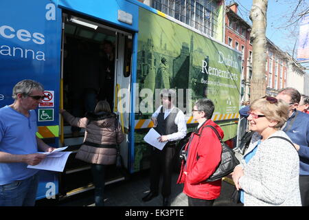 Dublin, Irland. 6. April 2015. Bild von der Erholung der Ostern 1915 im Stadtzentrum von Dublin als Bestandteil der 1916 Rebellion Gedenken Veranstaltungen. Die "Road to Rising" Ereignisse statt auf Dublins O' Connell Street. Bildnachweis: Brendan Donnelly/Alamy Live-Nachrichten Stockfoto