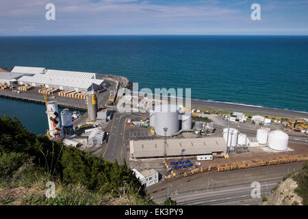 Luftaufnahme über den Hafen von Napier in Neuseeland. Stockfoto