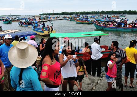 Festival auf dem Tag von San Pedro und El Señor del Mar (Lord des Meeres) in PUERTO PIZARRO. Abteilung von Tumbes. Peru Stockfoto