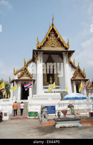 Wat Na Phra Mane eine historische Thai Tempel in Ayutthaya Thailand Stockfoto