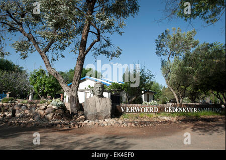 Orania ist eine Afrikaner nur südafrikanische Stadt am Orange River in der trockenen Karoo-Region der nördlichen Kapprovinz. Stockfoto