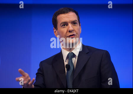 IOD-Jahrestagung statt in der Royal Albert Hall. Mitwirkende: George Osborne wo: London, Vereinigtes Königreich bei: 3. Oktober 2014 Stockfoto