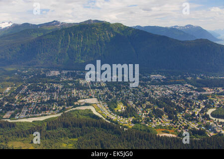 Luftaufnahme des Mendenhall Tal, Juneau, Alaska. Stockfoto