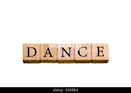 Wort Tanz. Hölzerne kleine Würfel mit Buchstaben isoliert auf weißem Hintergrund mit textfreiraum zur Verfügung. Konzept-Bild. Stockfoto