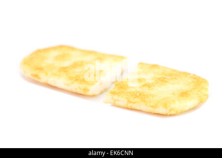 Nahaufnahme Cracker isoliert auf weißem Hintergrund Stockfoto