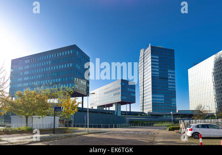 Moderne Bürogebäude in Zwolle, Niederlande. Zwolle ist die Hauptstadt der niederländischen Provinz Overijssel Stockfoto