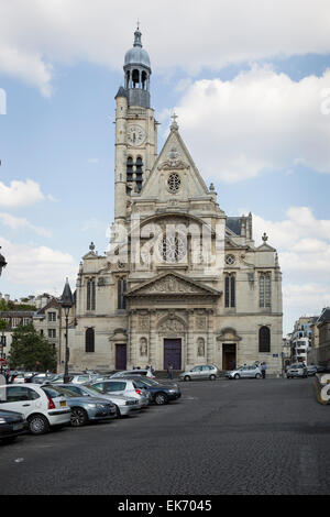 Église Saint-Étienne-du-Mont Kirche befindet sich auf der Montagne Sainte-Geneviève im 5. Arrondissement in Paris, Frankreich. Stockfoto