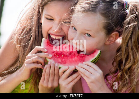 Angriff der Wassermelone Stockfoto