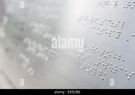 Blindenschrift lesen Beulen in einem Park in Hong Kong gefunden. Stockfoto